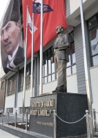 230 cm Sivil Atatürk Heykeli ( Ürün Kodu 10230)