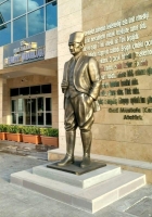 Kalpaklı Atatürk heykeli 290 cm siparişi